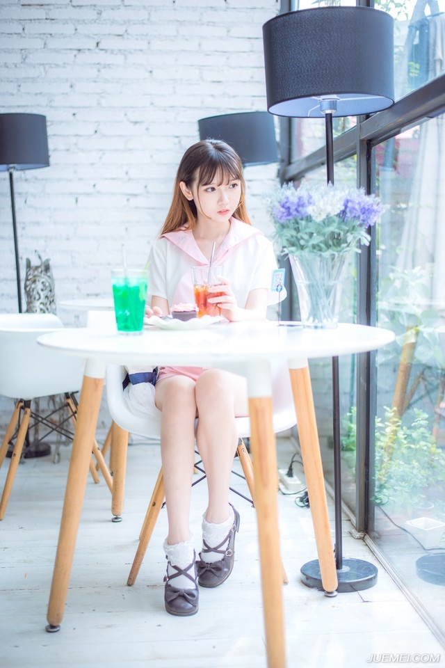 “听过，吕布麾下，前任律政司总督法衍之子，听闻也是法家传人。”马谡点点头，法正在吕布麾下名声并不如庞统、徐庶以及老一辈的贾诩、陈宫还有沮授这些人响亮，马谡知道的也不多。